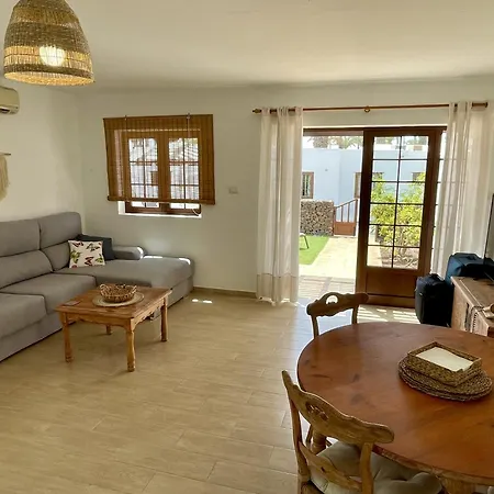 Brisas 106 Hotel apartamentowy